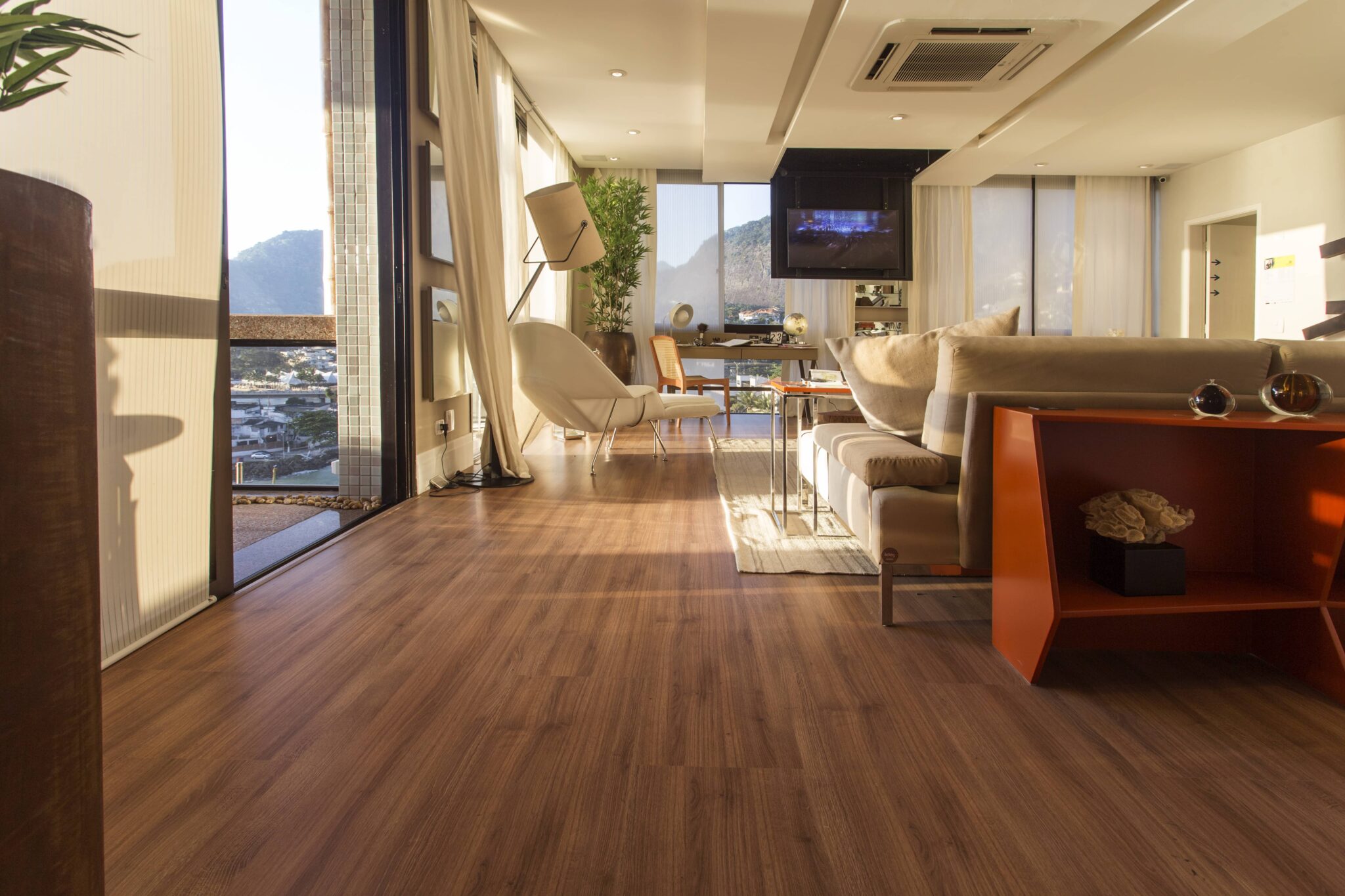 7927-eucafloor-max-elegance-click-carvalho-chamonix-sala-20240311191316(1)